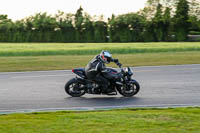 Evening Adv_Mid Group Silver_Grey Bikes